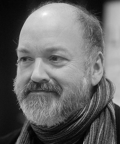 Retrato de Dave McKean